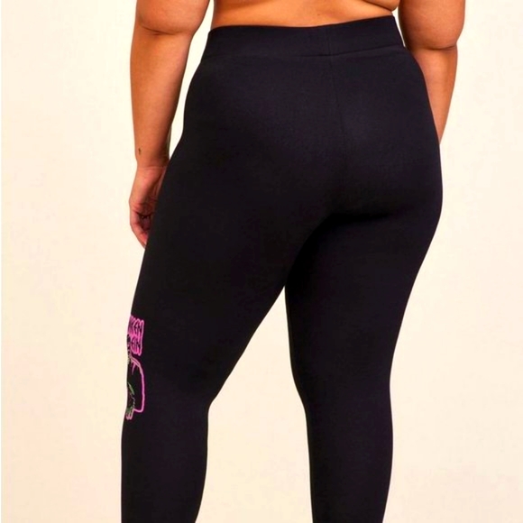 ❤️NWT VINTAGE TORRID LEGGING UNIVERSAL MONSTERS FRANKENSTEIN CROP HALLOWEEN - Picture 7 of 11